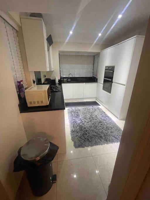 Lovely Detached House In Lovely Location *