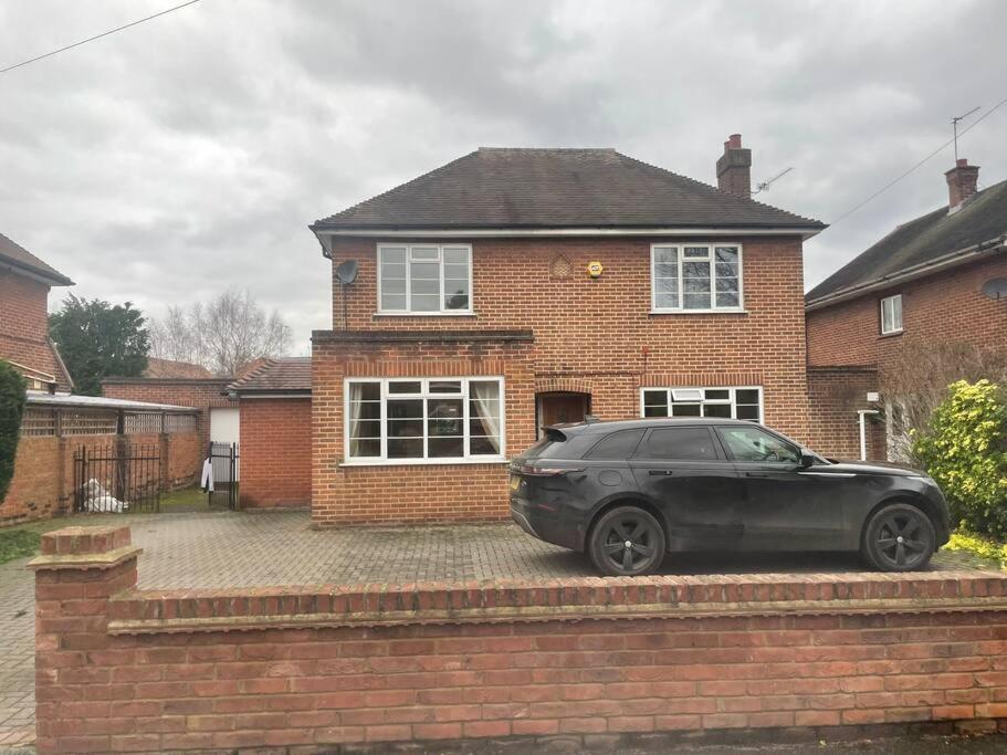 Lovely Detached House In Lovely Location Holiday home West Drayton (Middlesex)